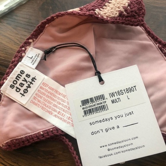 SOMEDAYS LOVIN Revolve Miles Crochet Bikini Top Size Large NEW - Picture 8 of 9